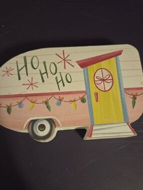 Vintage Style Holiday Camper Decor